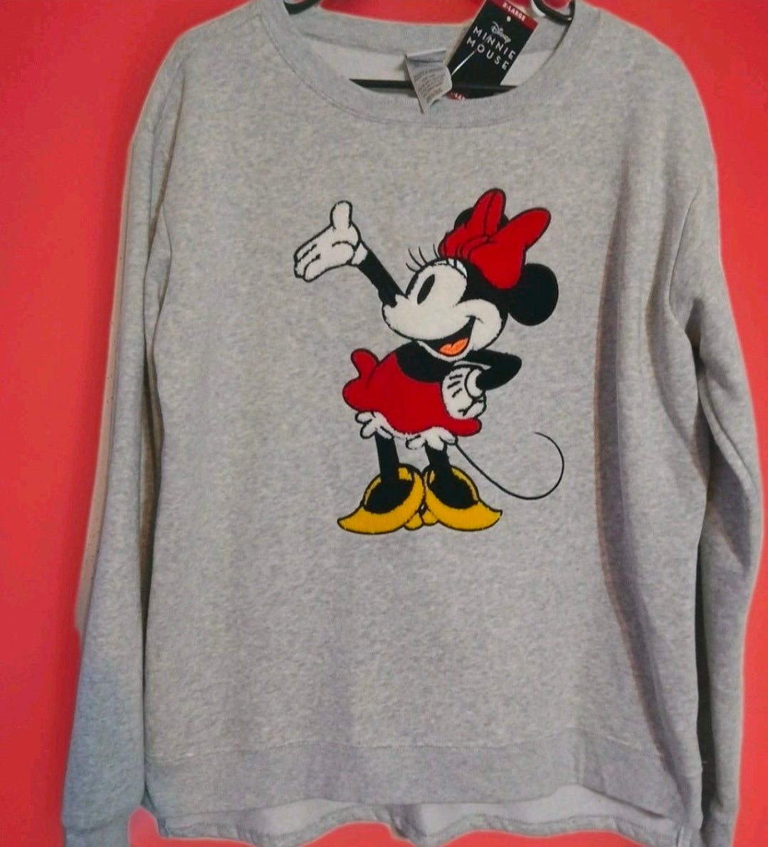 Disney Women's Embroidered Crew Neck Sweater Minnie Mouse Grey Heather New With Tags Size XL