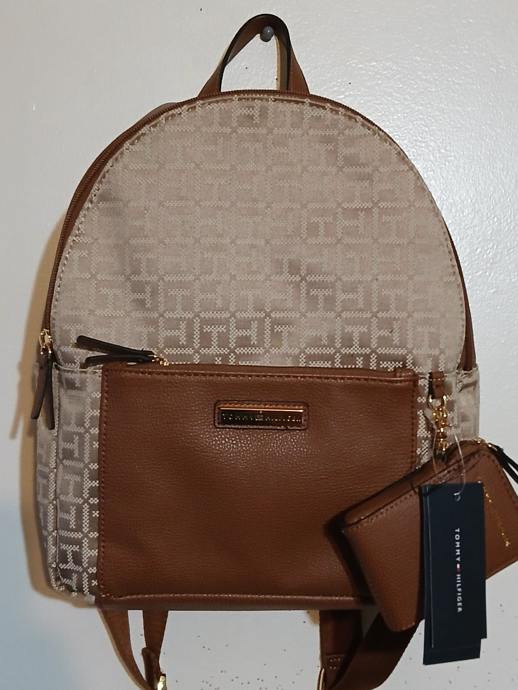 Tommy Hilfiger Dome Woman's Back Pack