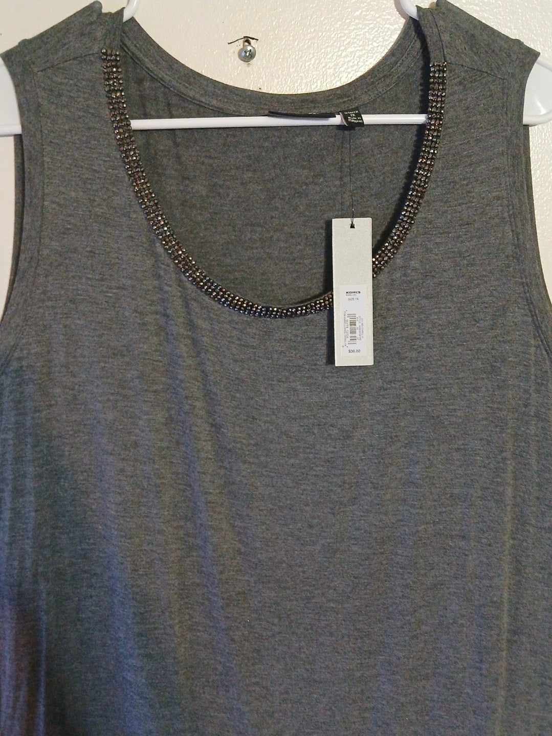 Apt 9 Women's Gray & White Sleeveless Tank Rhinestone Neck Size 1X