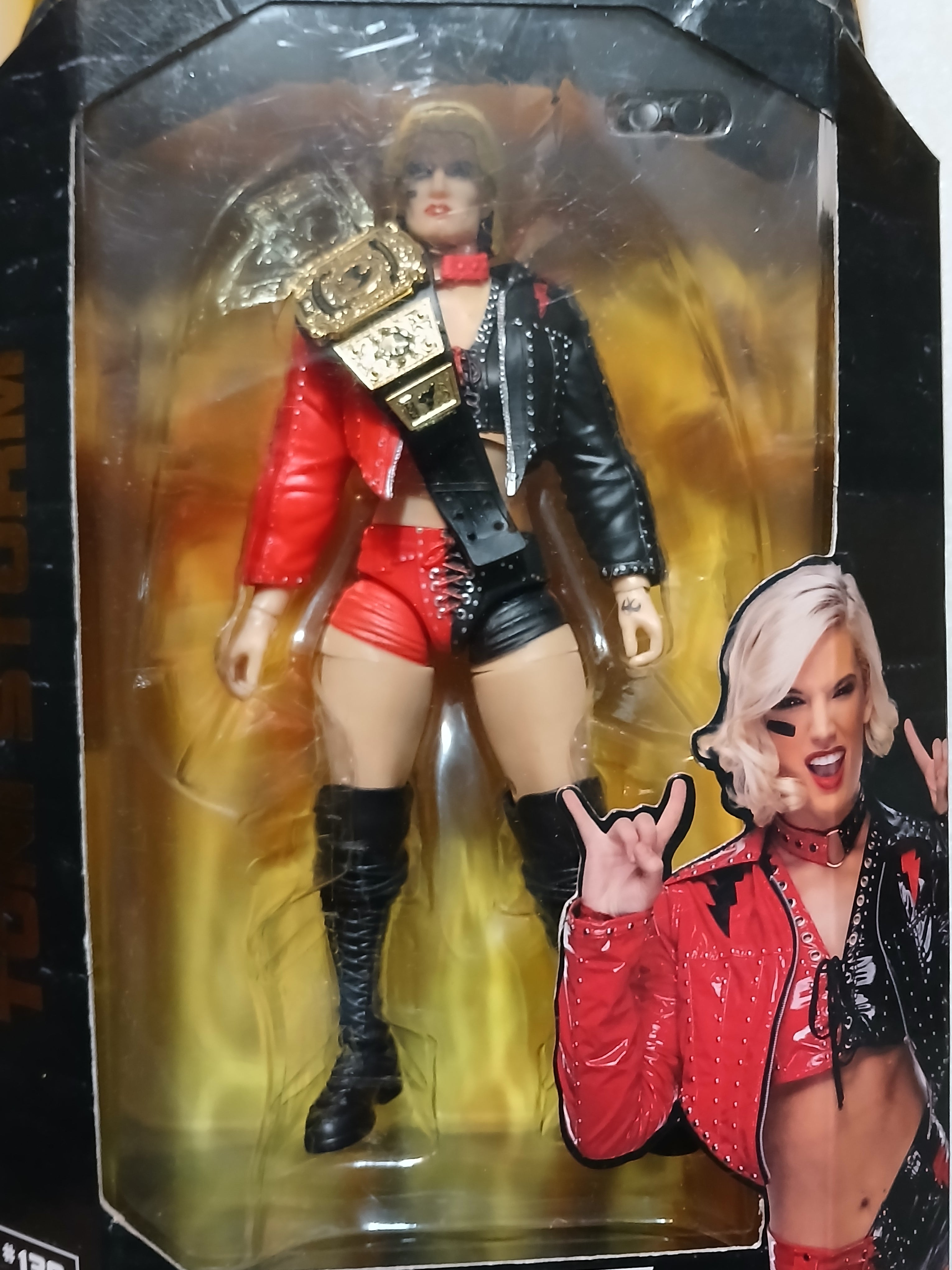 Toni Storm Jazwares AEW Unrivaled Collection Series 14 action figure