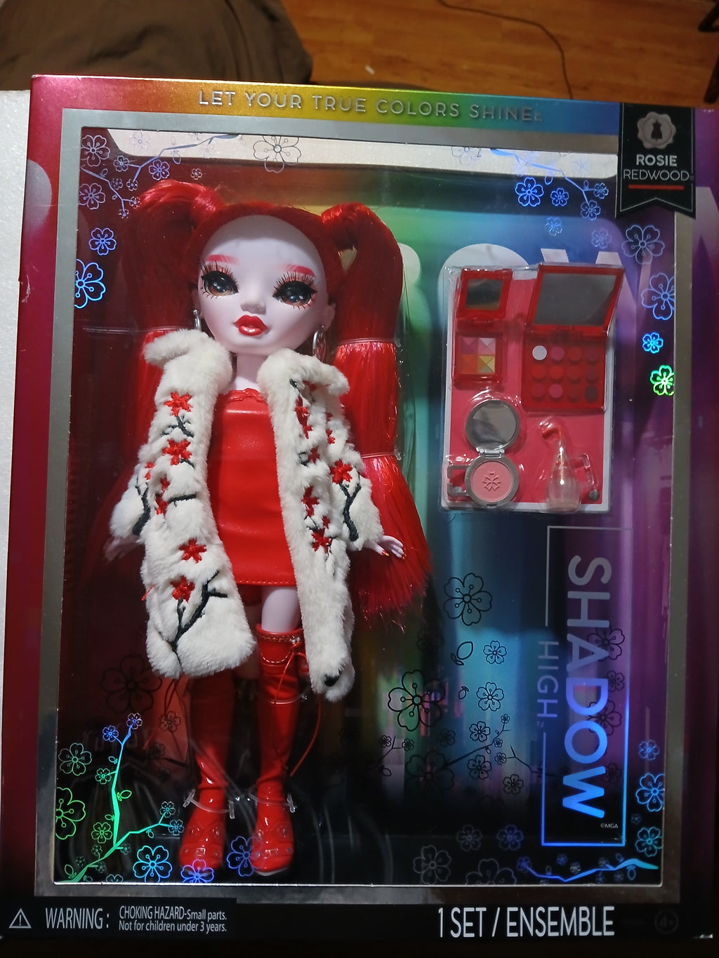 Shadow High Doll Set Let Your Colors Shine