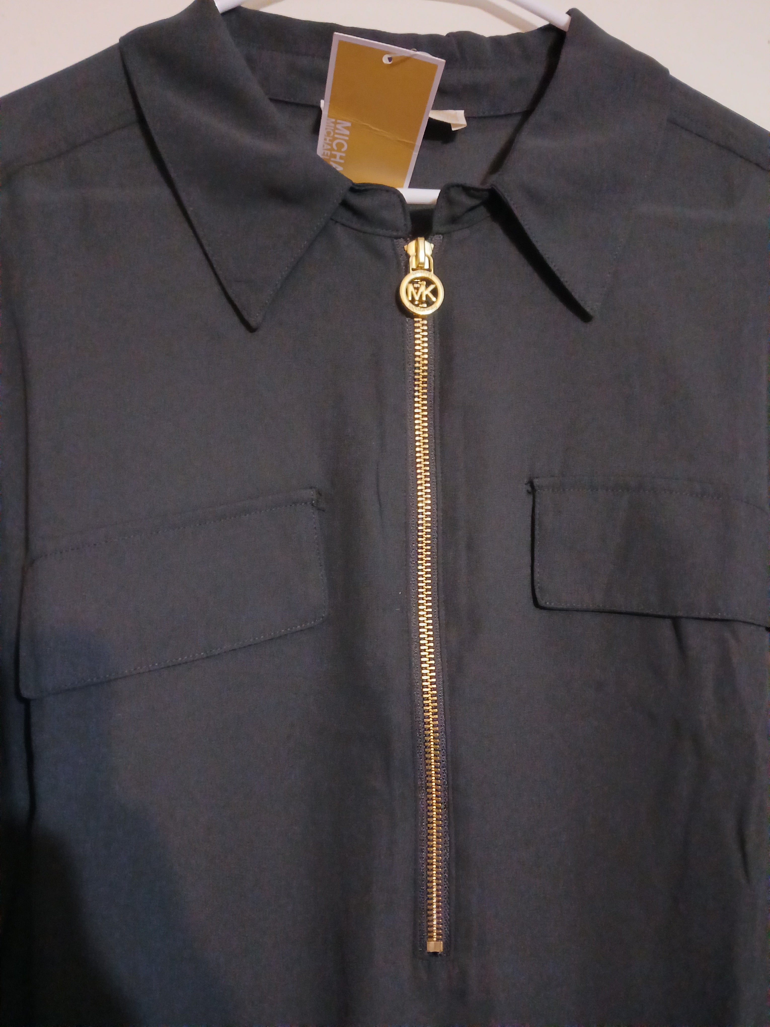 Michael Kors Woman's Blouse Black W/Gold Tone Front Zipper Size 2X