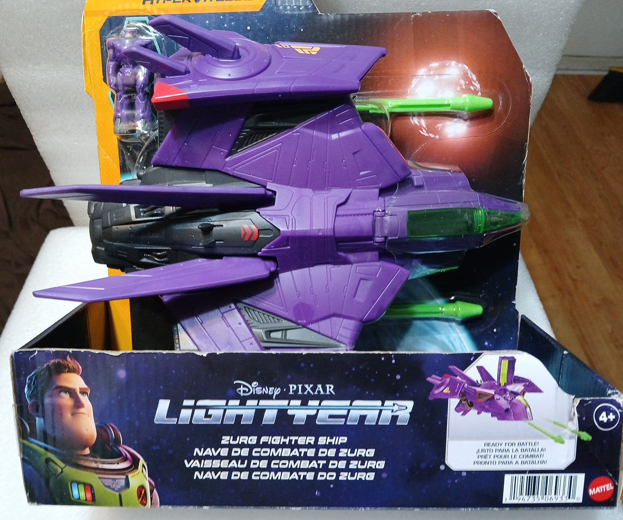 Disney Pixar light year Buzz lightyears spaceship