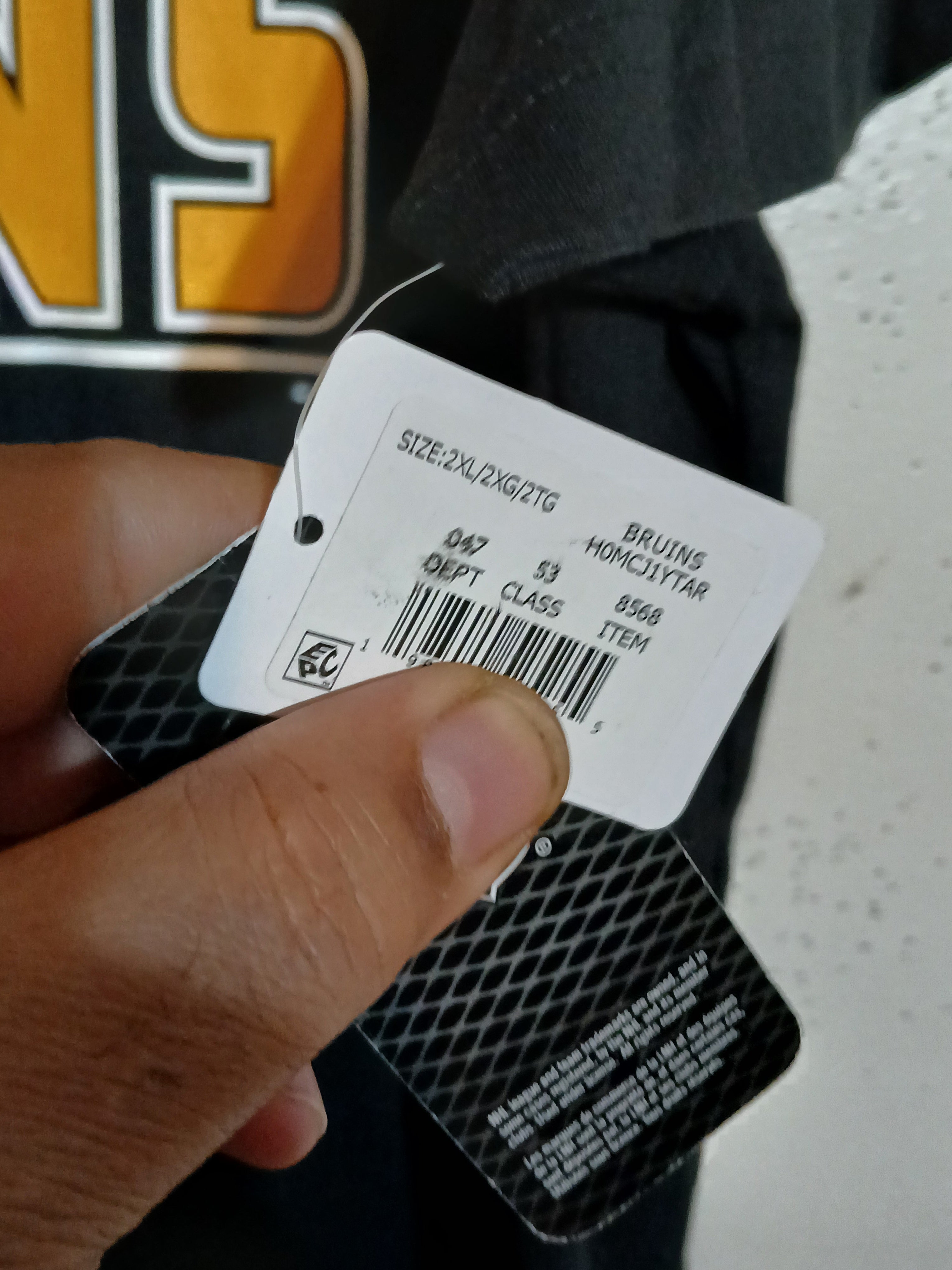 NHL BOSTON BRUINS  T SHIRT WITH TAGS SIZE XXL