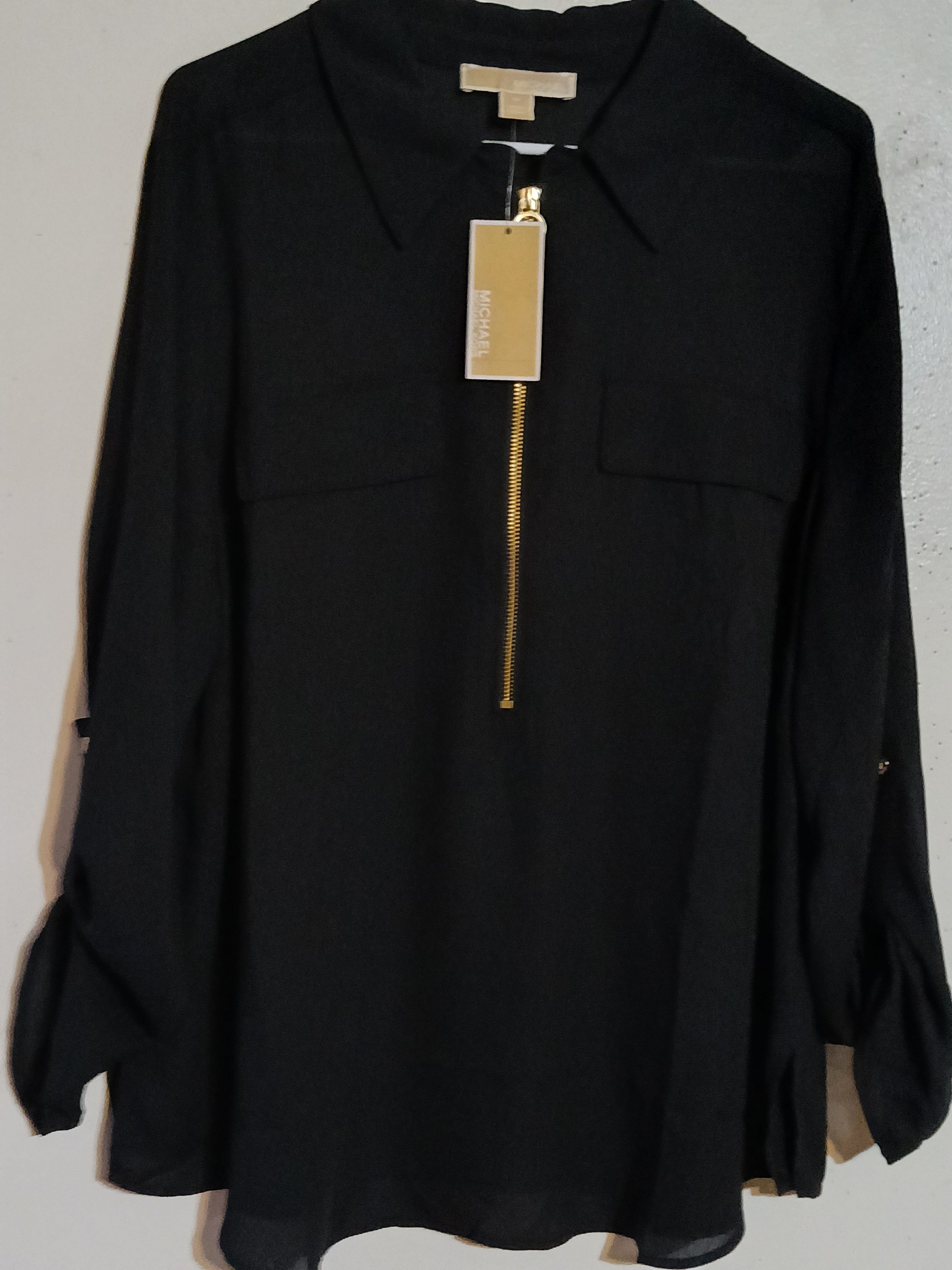 Michael Kors Woman's Blouse Black W/Gold Tone Front Zipper Size 2X