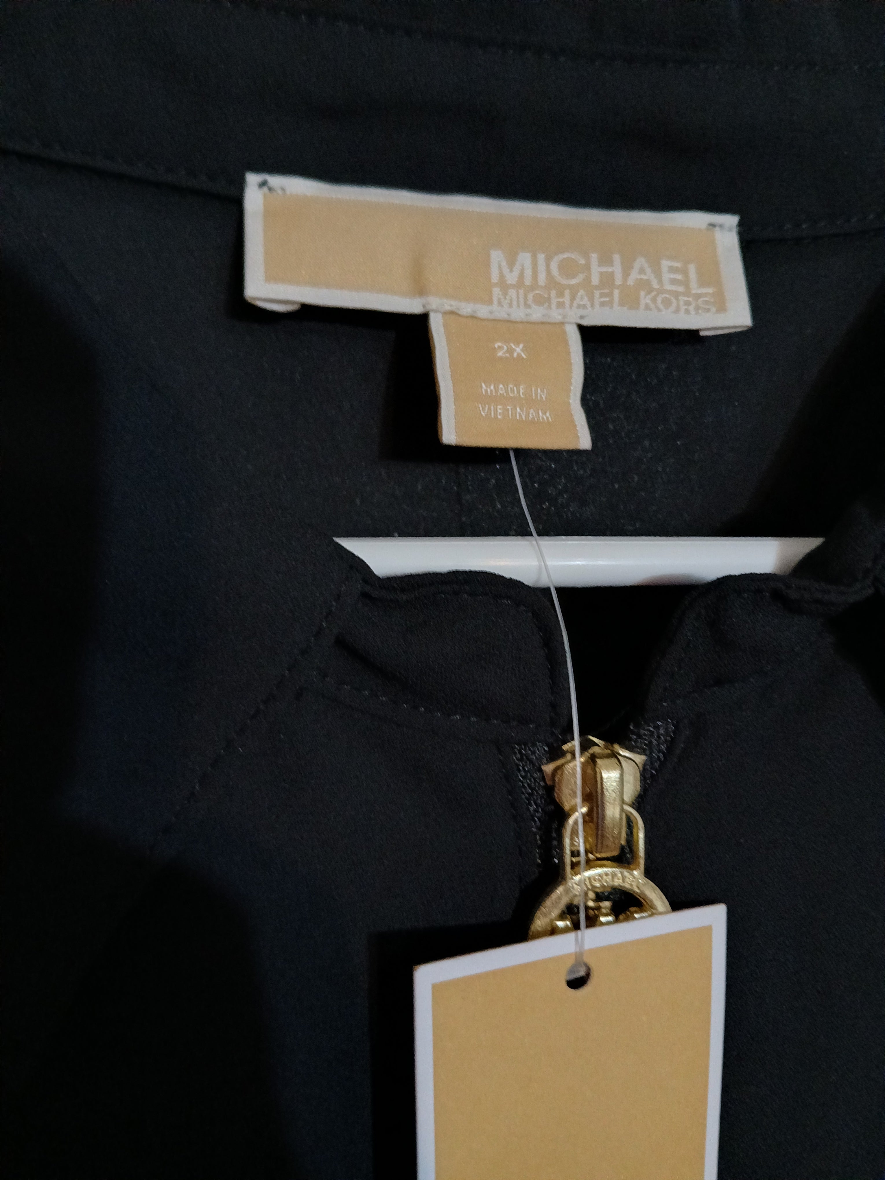 Michael Kors Woman's Blouse Black W/Gold Tone Front Zipper Size 2X